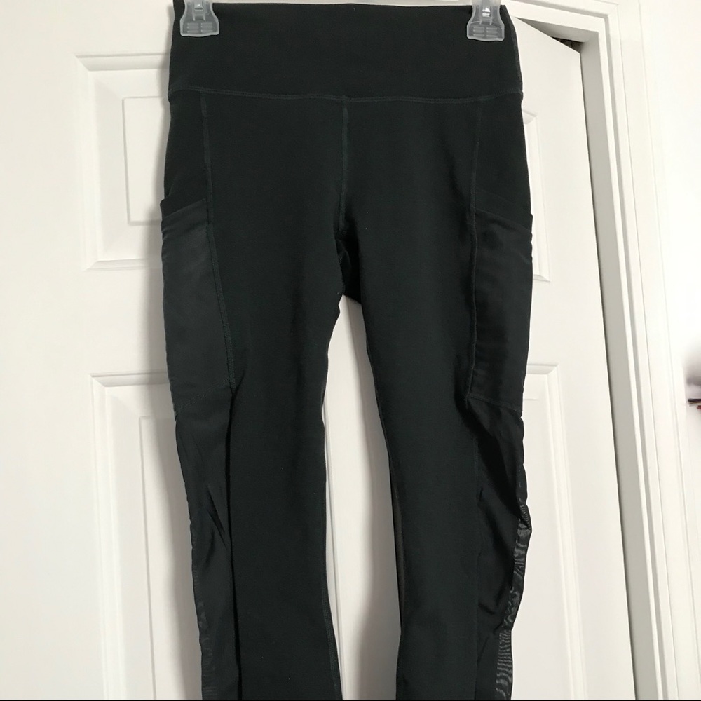 Fabletic capri workout leggings (with pockets)